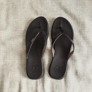 Reef flip flop sandals